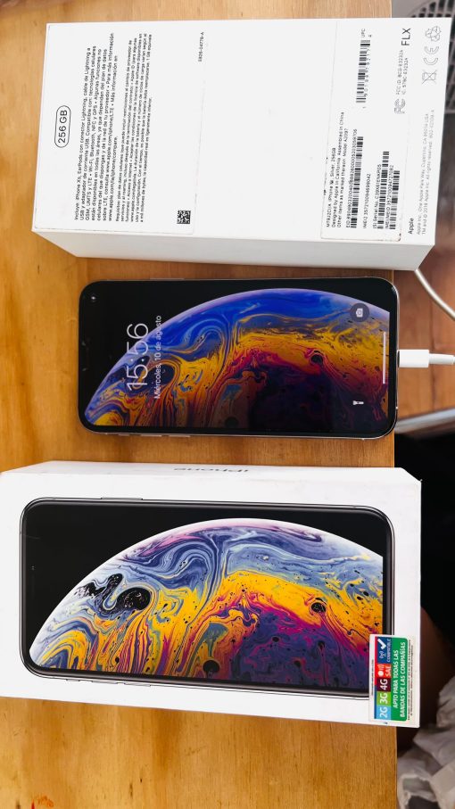 iPhone XS