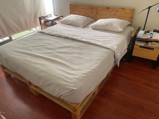 Base Cama con respaldo