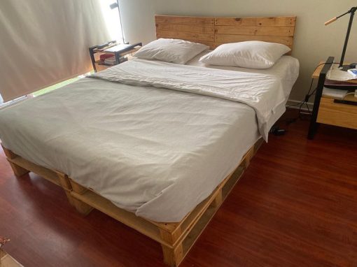 Base Cama con respaldo