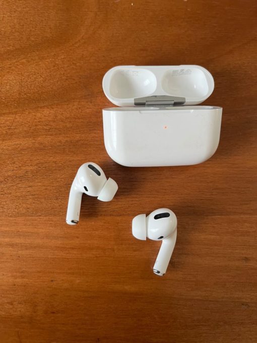 AirPods