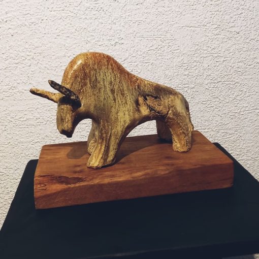 Escultura Toro