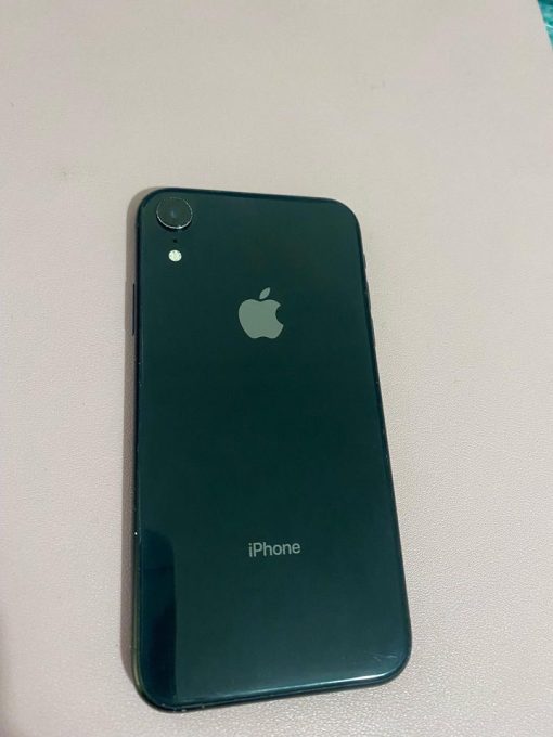 iPhone XR